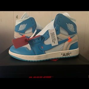 Off White UNC size 9.5 Deadstock